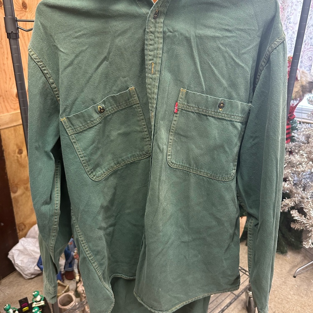 Levi's Green Lightweight Shirt Jacket with Collared Design